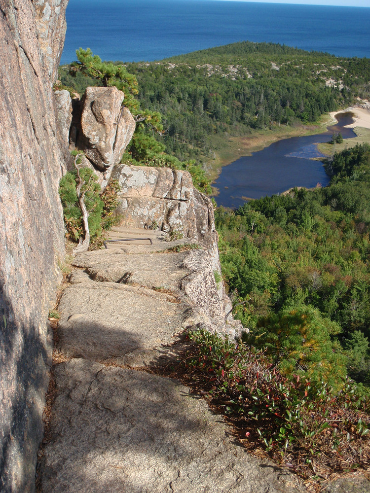acadia beehive trail park national loop maine trails hike hiking parks mainetrailfinder island desert mount
